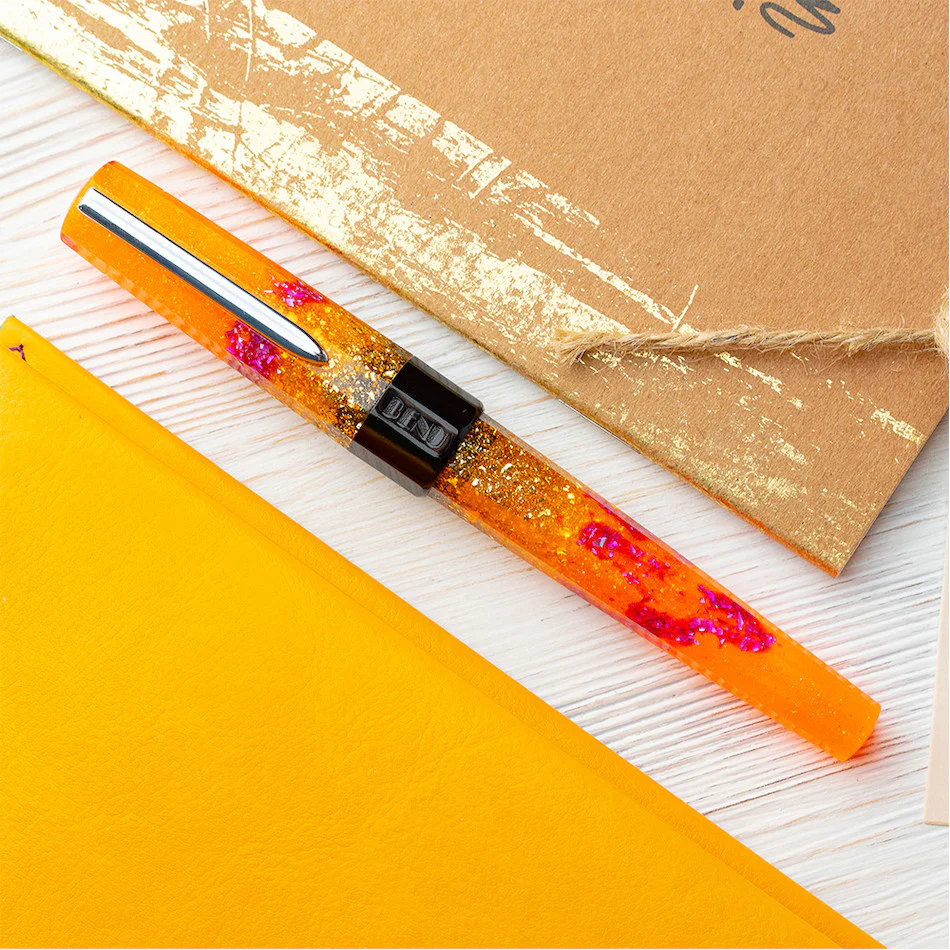 Cult Pens Exclusive Euphoria Fountain Pen Vibrant Summer by BENU - Image 5