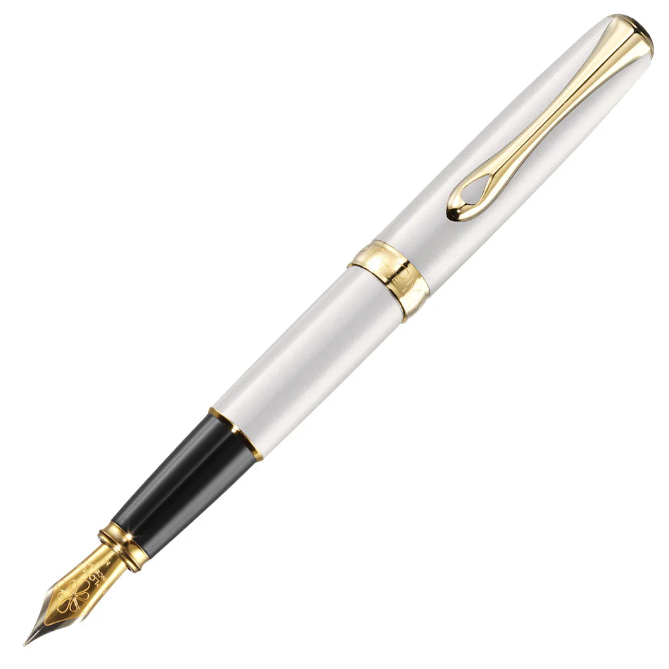 Diplomat Excellence A2 Fountain Pen Pearl White Gold