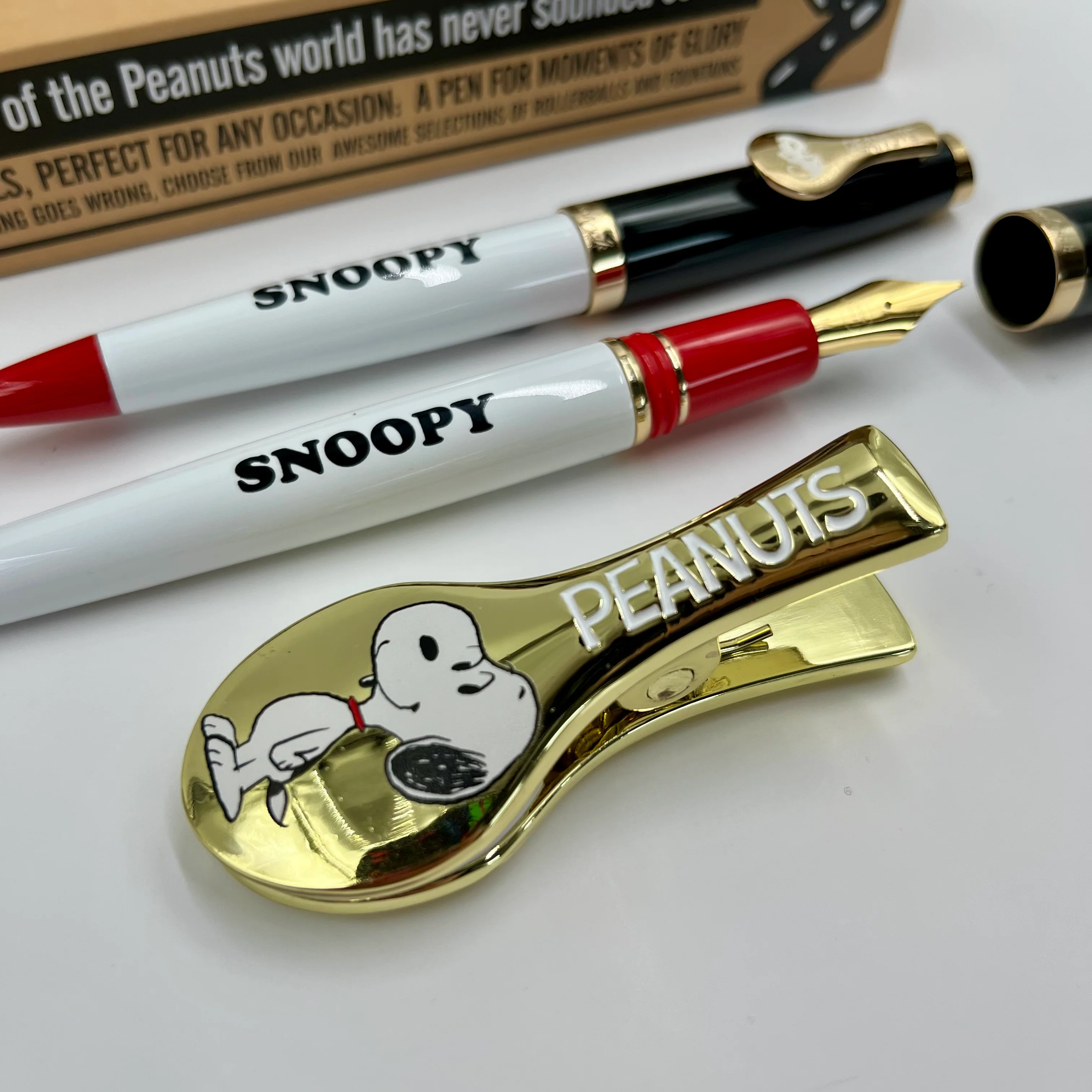Esterbrook x Peanuts Vintage Character Edition Paper Clip Snoopy - Image 3