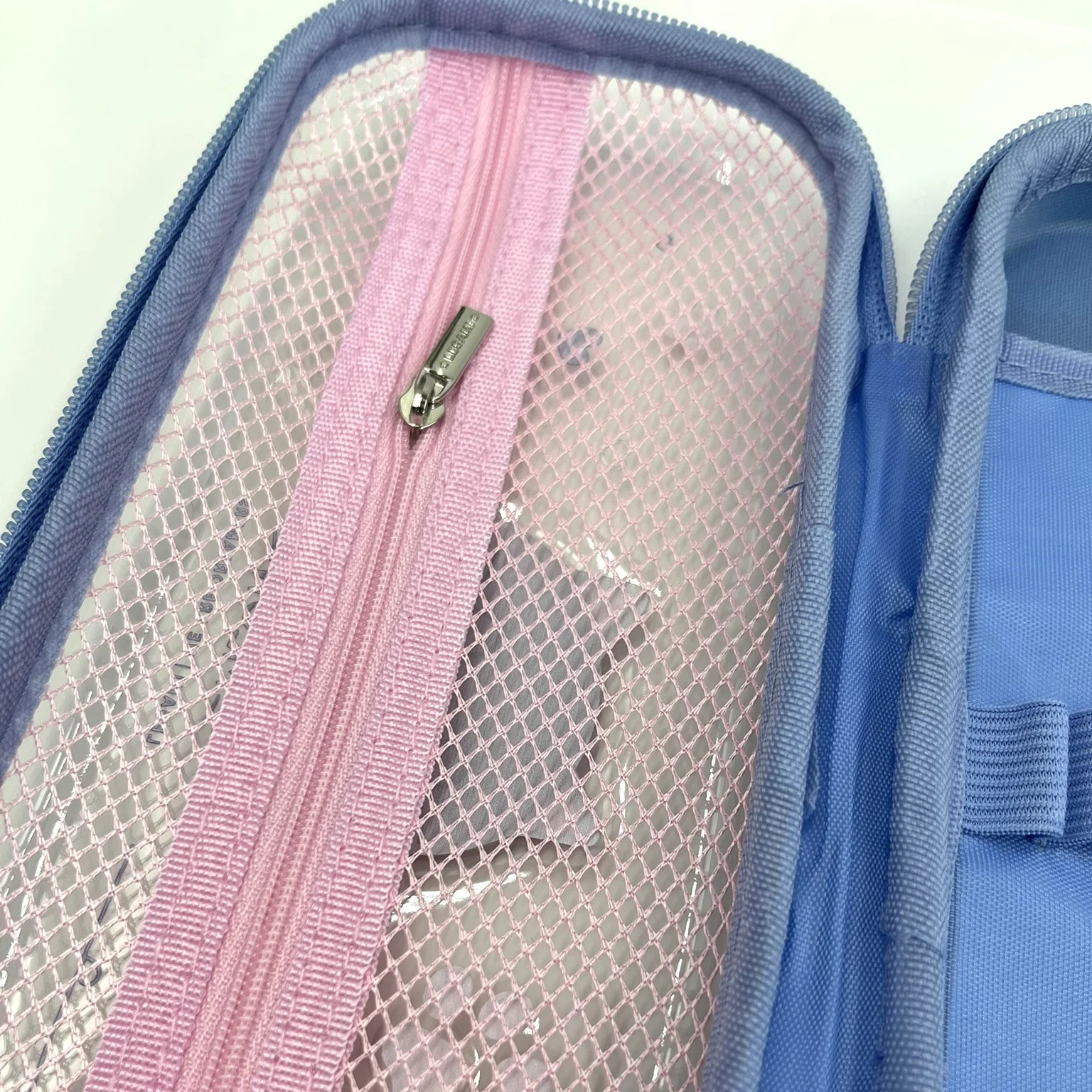 Legami Filled Pencil Case - Image 6