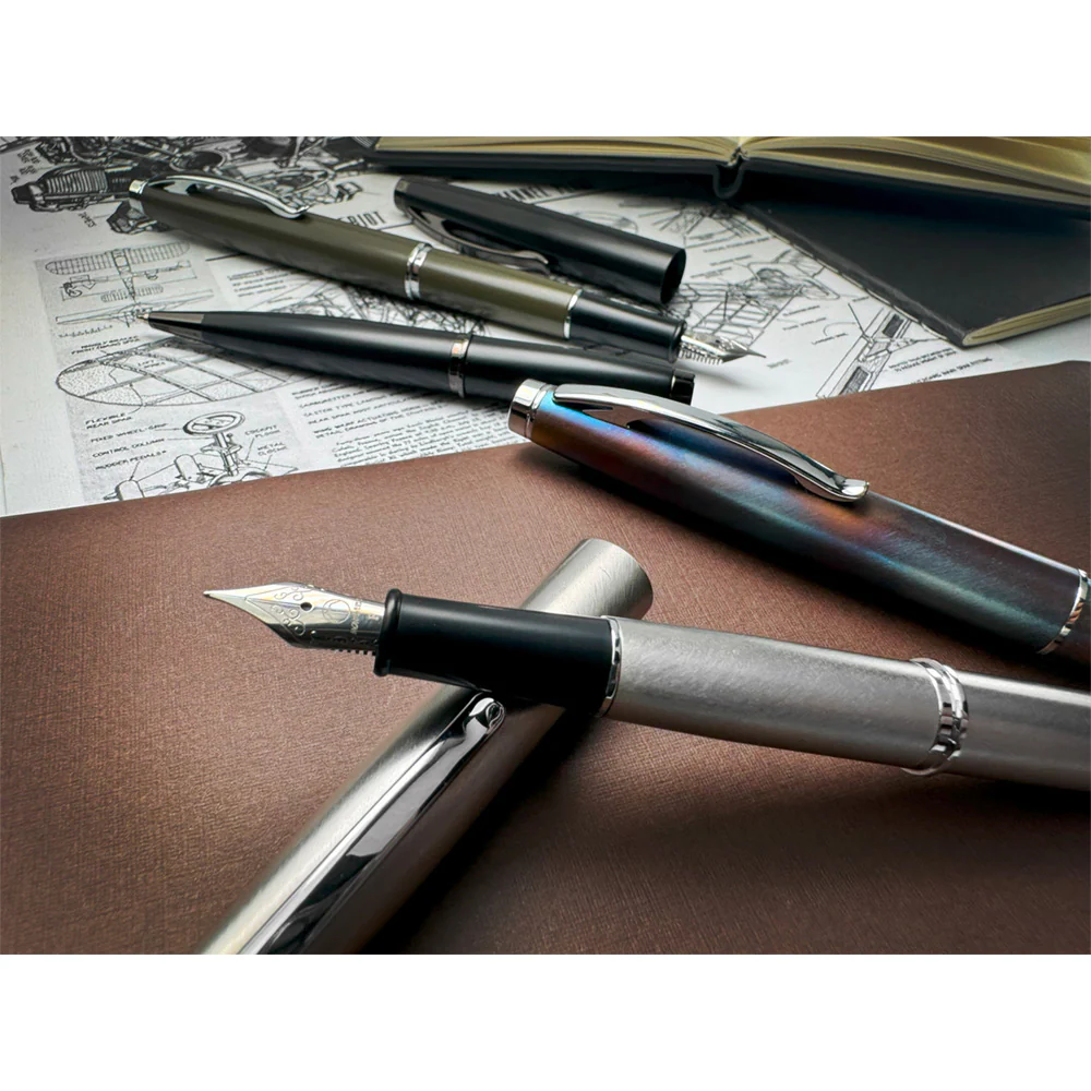 Monteverde Dakota Fountain Pen Stainless Steel - Image 4