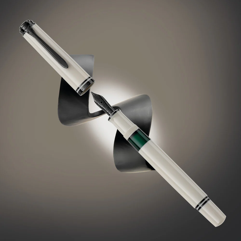 Pelikan Souveran M670 Fountain Pen Warm Grey Special Edition - Image 4