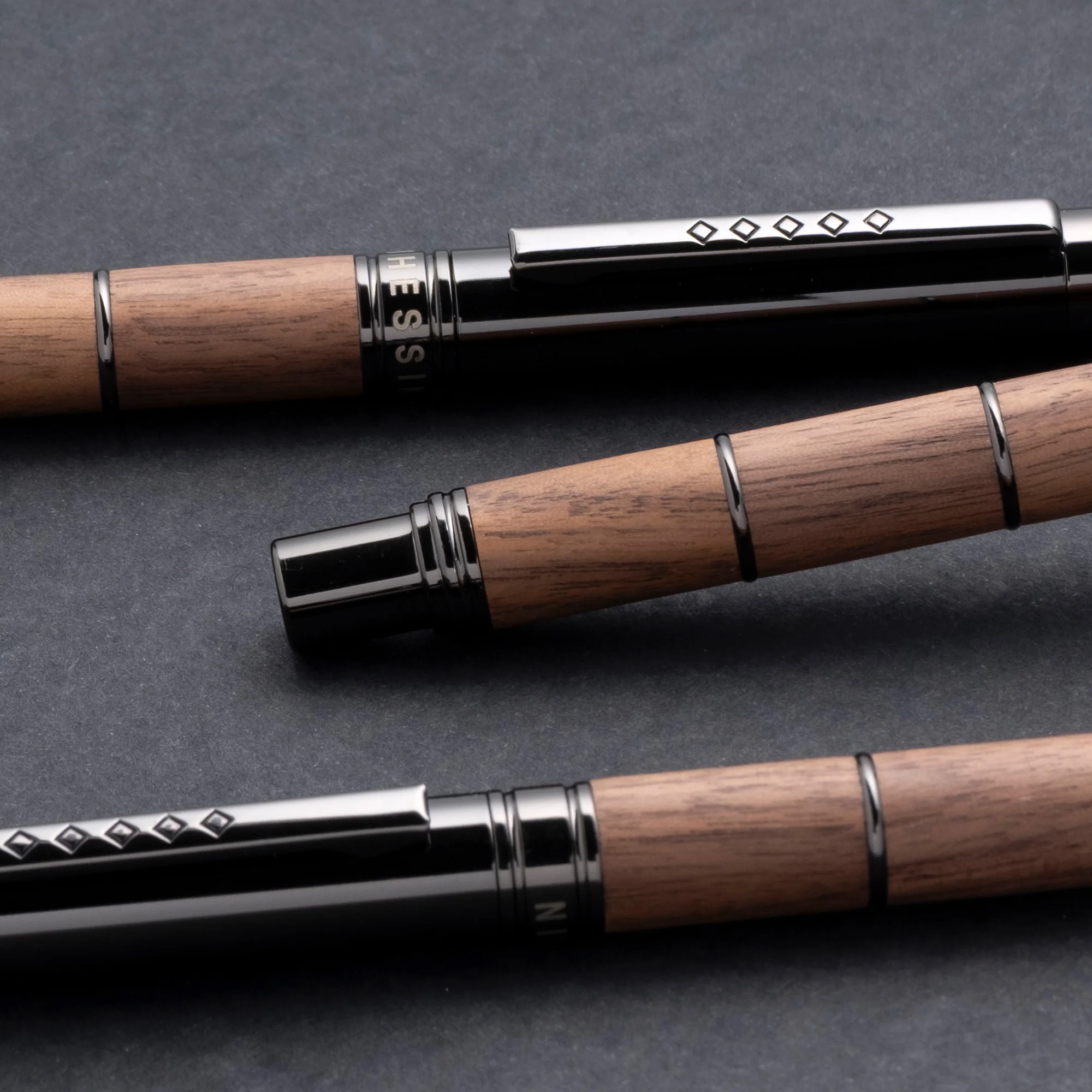 Tom Hessin Revolution Mechanical Pencil Rustic Wood Barrel with Gunmetal Trim - Image 3